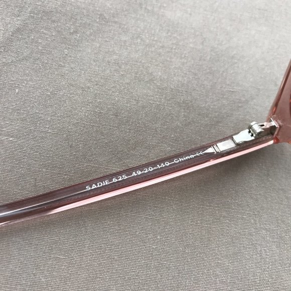 Warby Parker Sadie 625 Cherry Blossom Fade - Picture 6 of 6